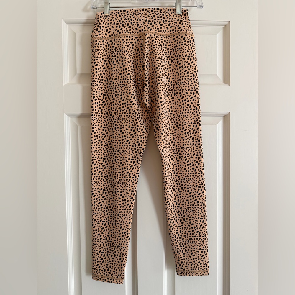 NWOT Kavala Cheetah Leggings - Picture 3 of 5